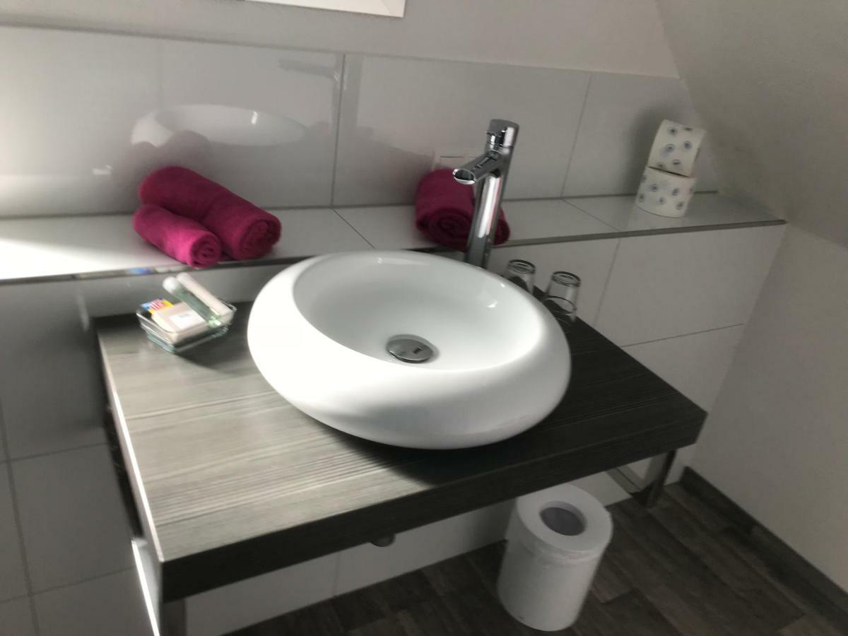 Winzer Lounge Gastezimmer Dernau Bagian luar foto